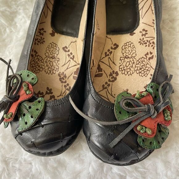 Spring Step Event leather black slip on with floral leather accent EUR 40 - Picture 2 of 12